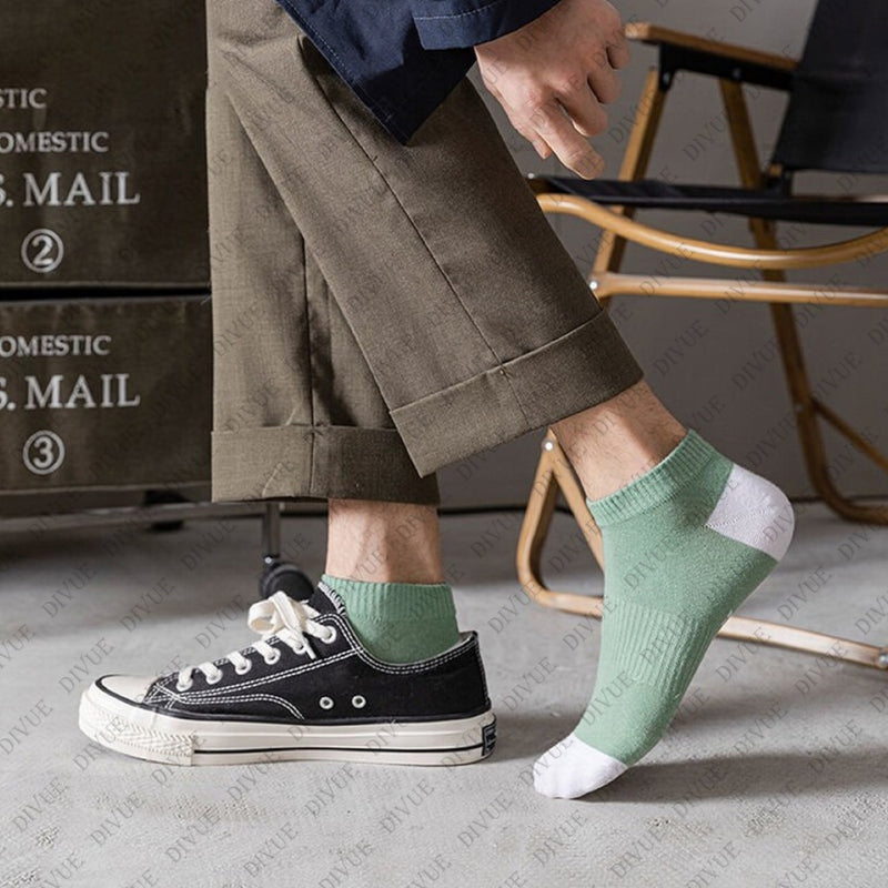 Unisex Ankle Length Cotton Socks Sport Design