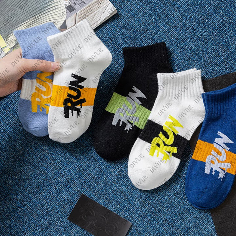 Premium Ankle Length Cotton Socks for Men & Women | RUN Print Design