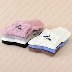 Women & Girls Ankle Length Socks
