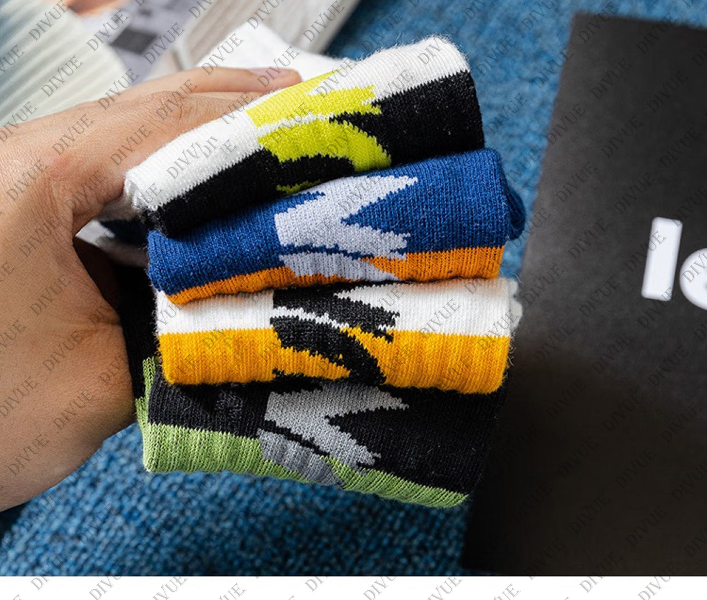 Premium Ankle Length Cotton Socks for Men & Women | RUN Print Design