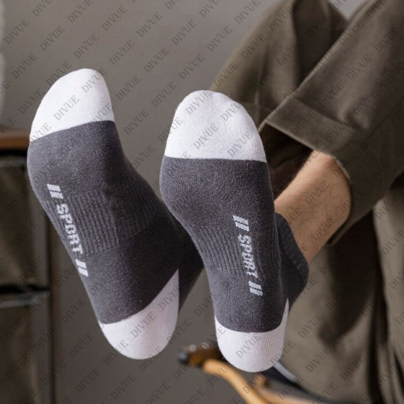 Unisex Ankle Length Cotton Socks Sport Design