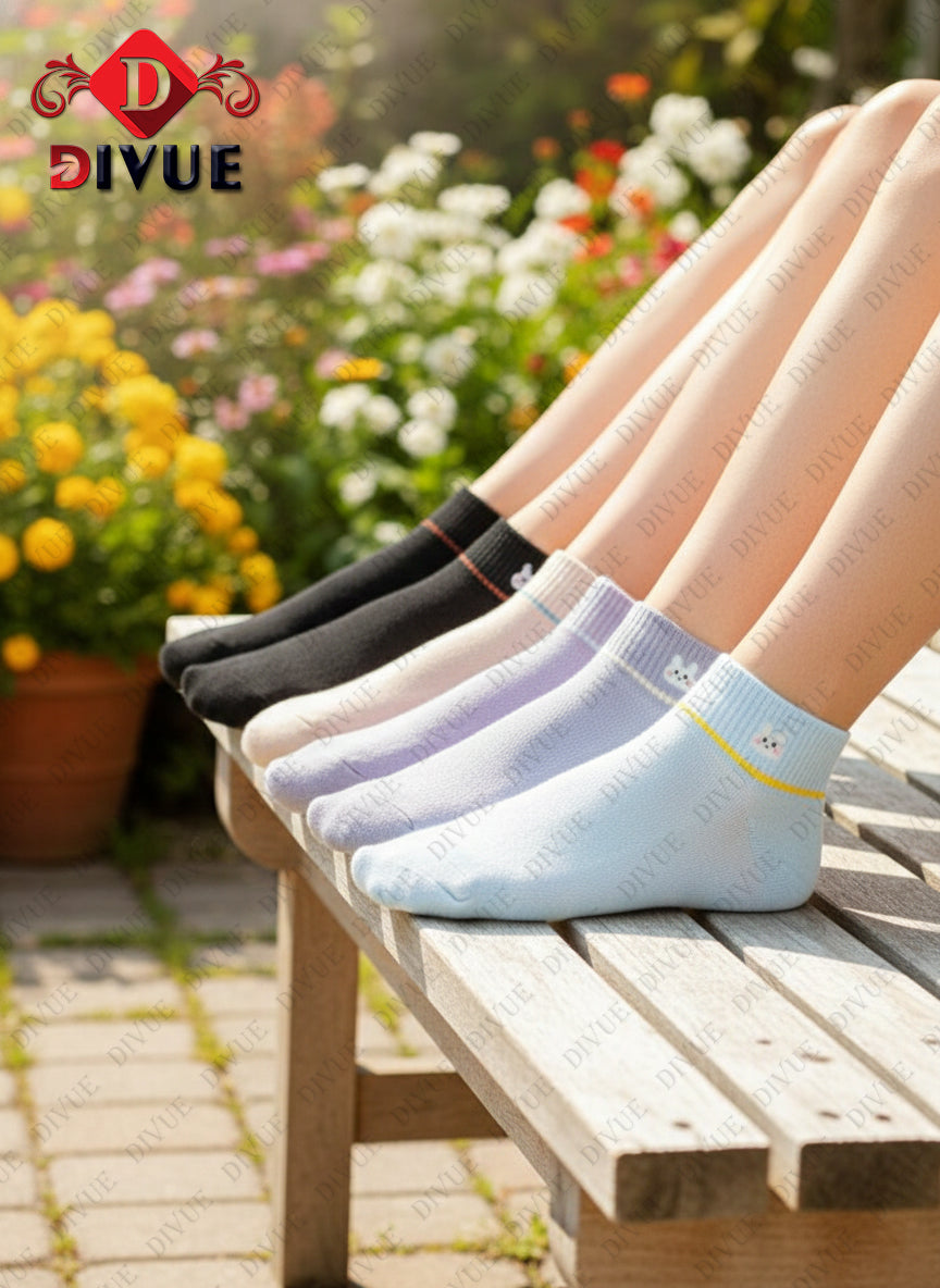Premium Cute Rabbit Knit Design Ankle Length Socks for Girls and Women